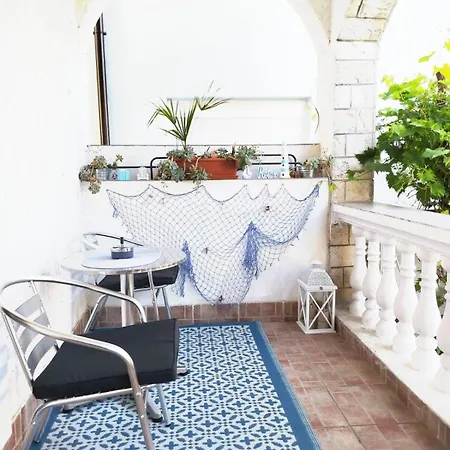 Rose Zaton (Sibenik-Knin)